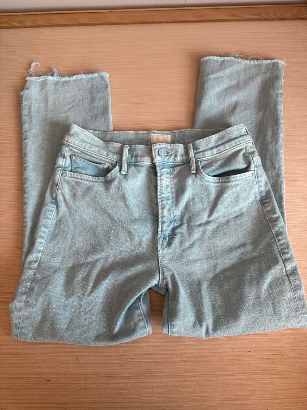MOTHER The Insider Crop Step Fray Jeans Size 28